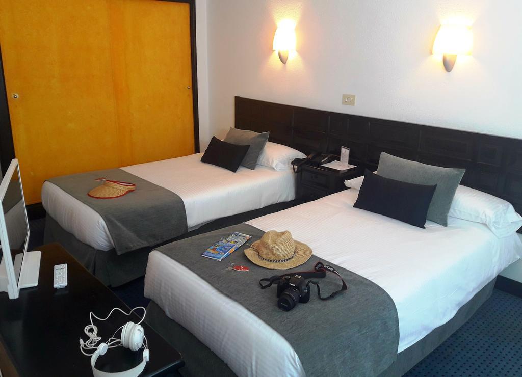 Hotel Miramar Аресифе Екстериор снимка
